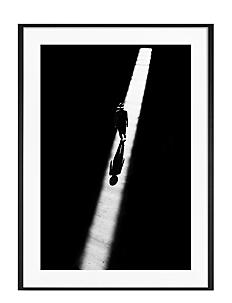 Democratic Gallery Poster Man in Light - Plakater - BLACK / black