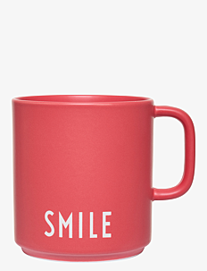 Design Letters VIP Favourite cup with handle - Design Letters - RED / red