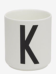 Design Letters Porcelain cup a-z, æ, ø - Borddekning - WHITE / white