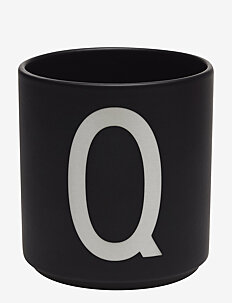 Design Letters Black Porcelain Cups A-Z - Borddekning - BLACK / black