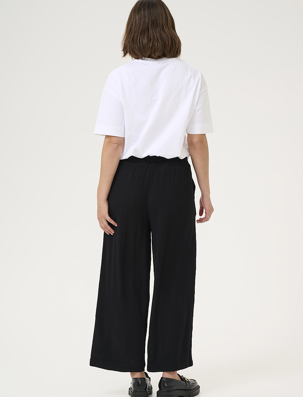 Kaffe - KAdacia Amber Pants - culottes - black deep - 4