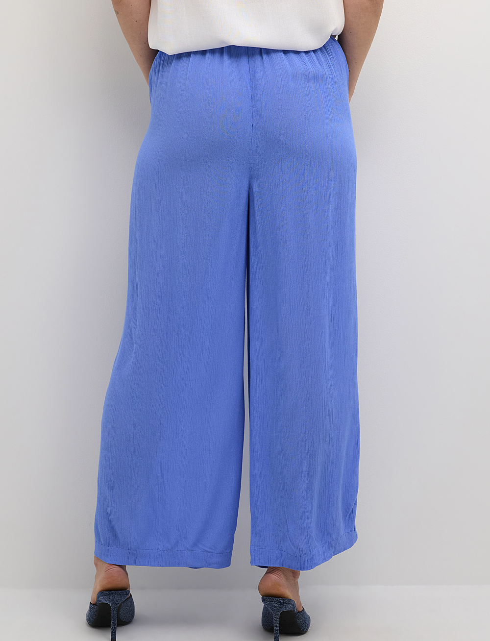 Kaffe - KAdacia Amber Pants - culottes - ultramarine - 4