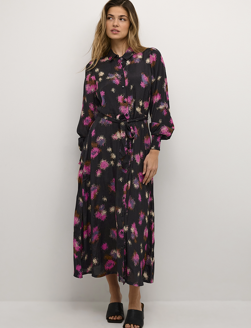 Kaffe - KAdorita Oline Dress - skjortekjoler - black/shoking pink print - 0