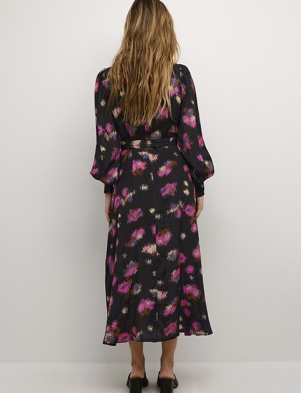 Kaffe - KAdorita Oline Dress - skjortekjoler - black/shoking pink print - 4