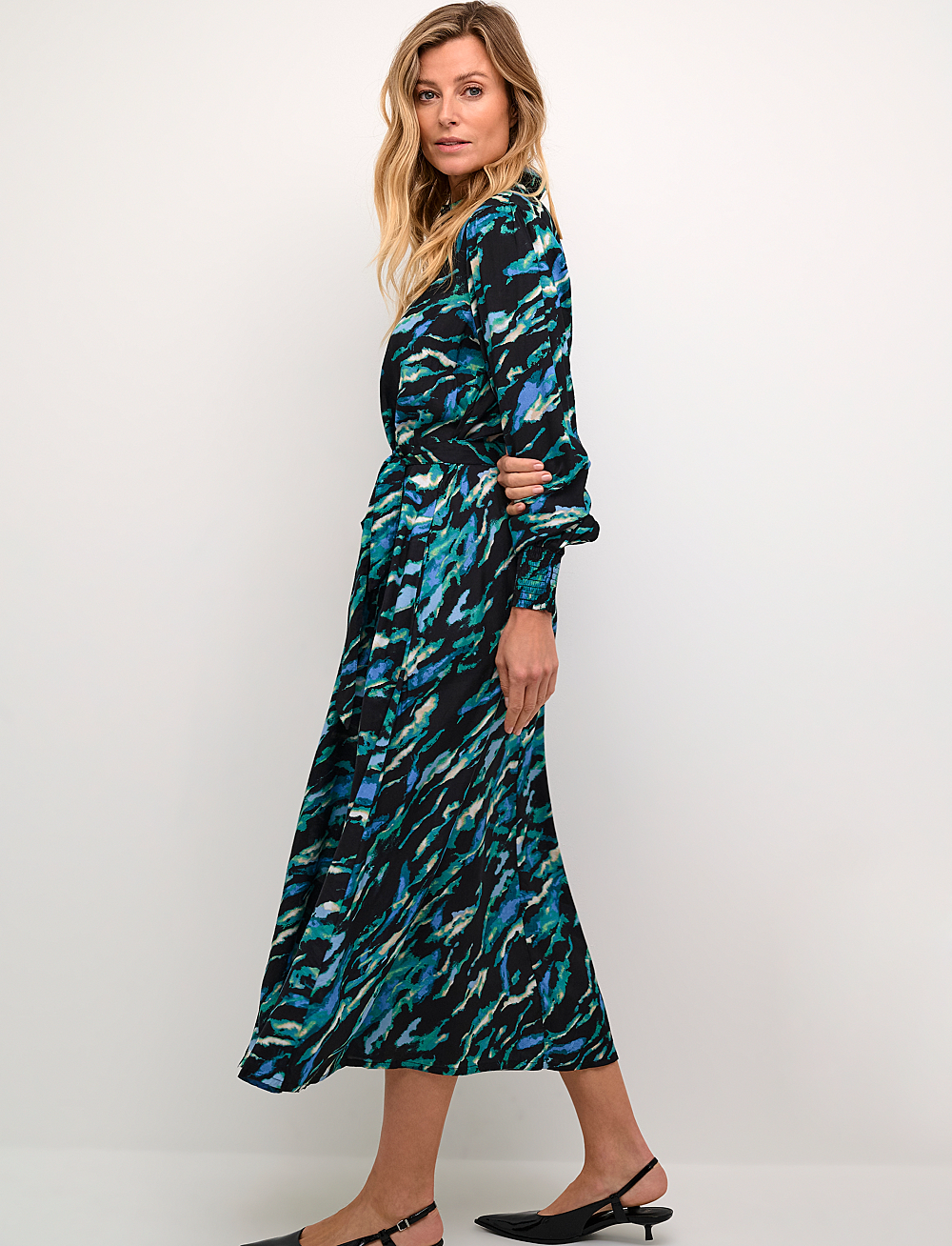 Kaffe - KApollie Oline Dress - skjortekjoler - black/blue/green abstr. animal - 0