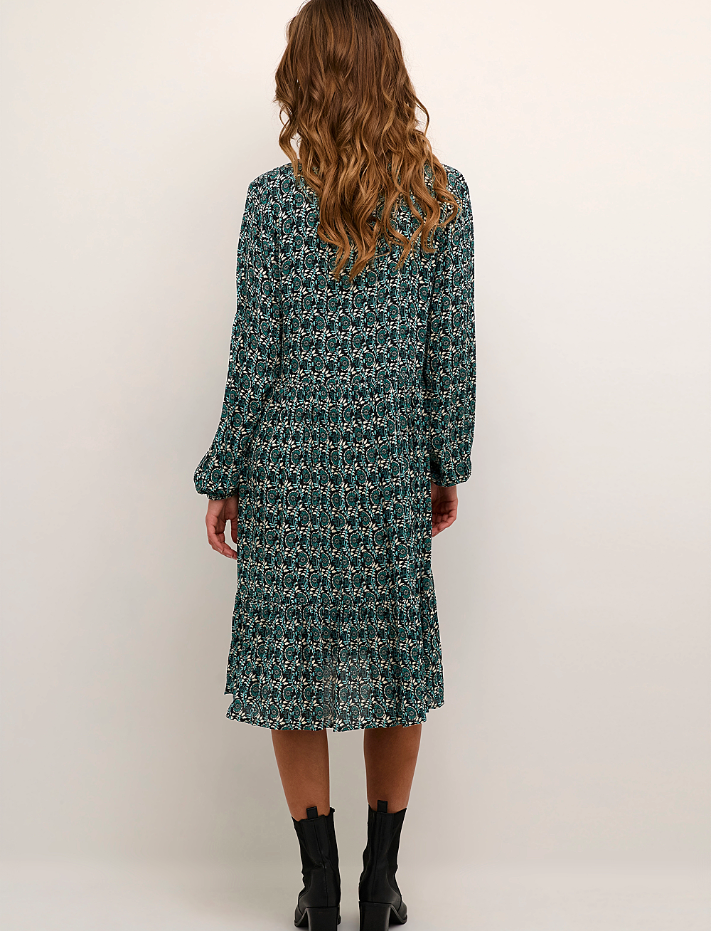 Kaffe - KAkarina Amber Dress - midi kjoler - green flower and leaf print - 4