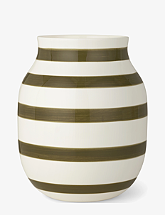 Kähler Omaggio Vase H20 cm olive green - Vaser - OLIVE GREEN / green