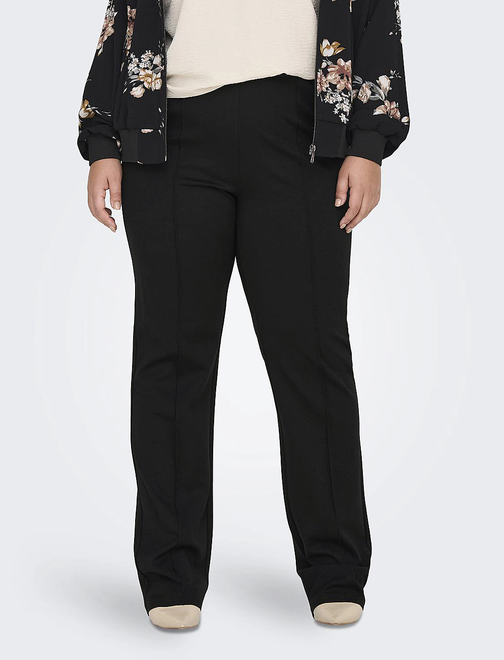 ONLY Carmakoma - CARGOLDTRASH-SUKI LIFE HW WIDE PANT PNT - rette bukser - black - 0