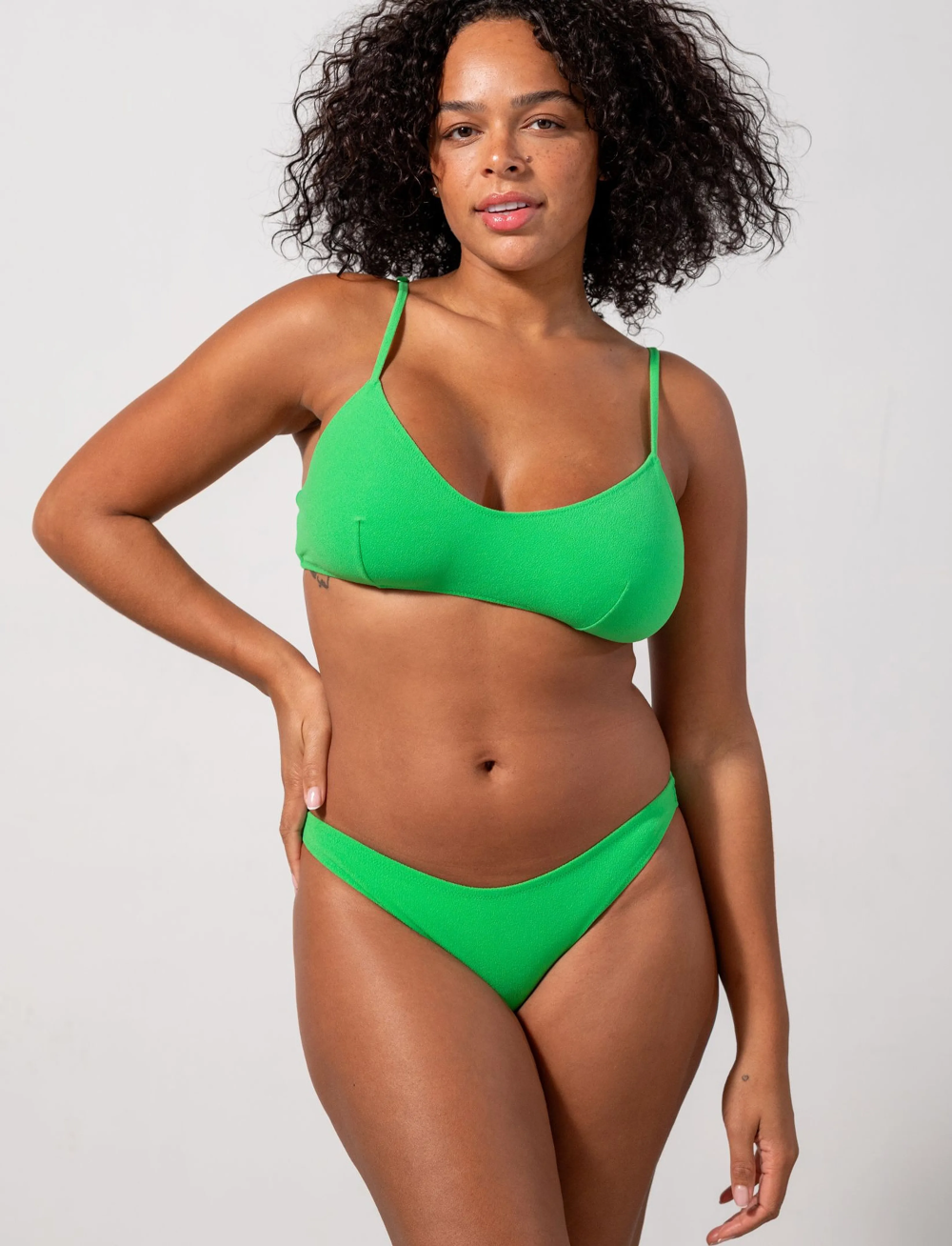 Understatement Underwear - Strappy Scoop Bikini Top - bikinis med trekantform - kelly green - 4