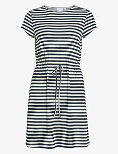 Vila VIMOONEY S/S STRING DRESS /1/KA - Korte kjoler - TOTAL ECLIPSE / navy